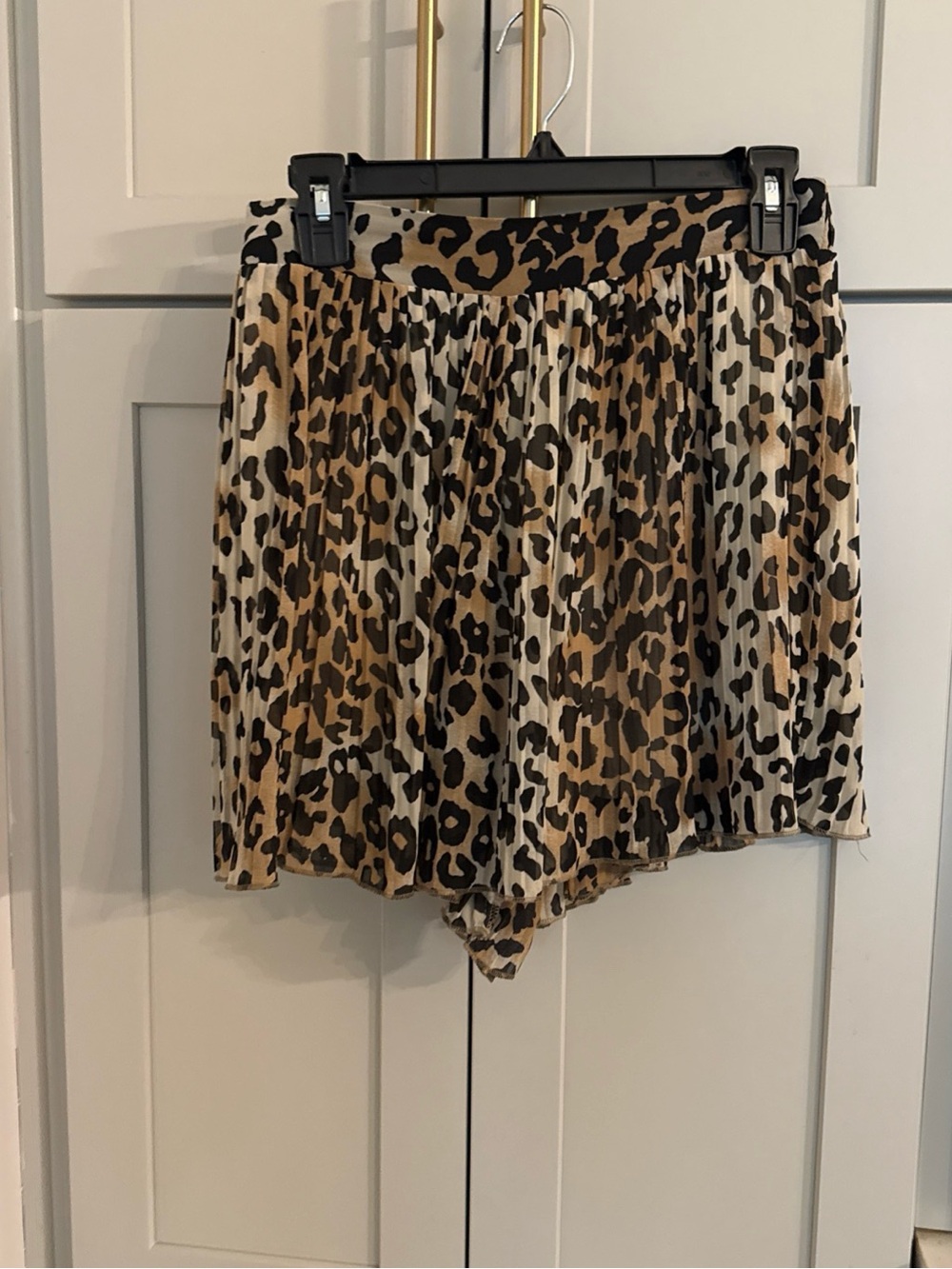 By Together Women's Leopard Print High Waisted Pleated Skirt Short Medium